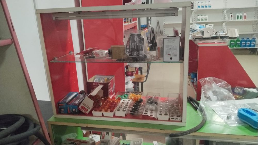Полка для магазина