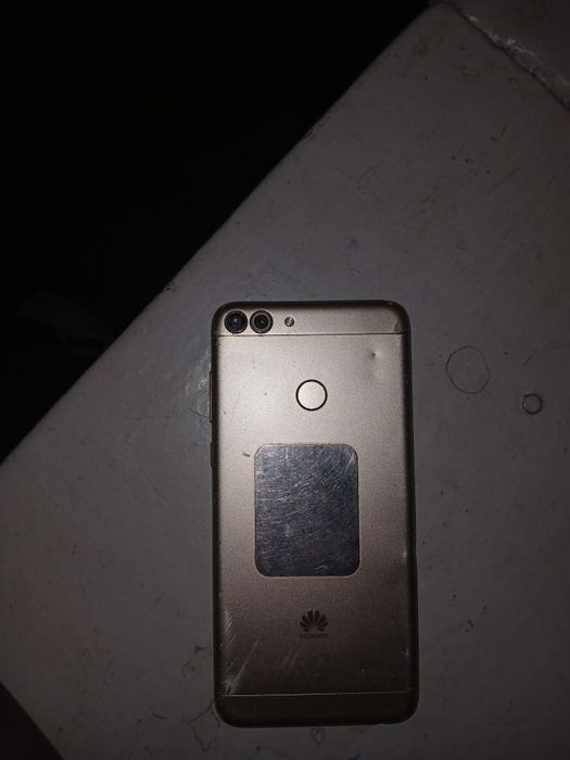 Huawei P Smart без гарантий