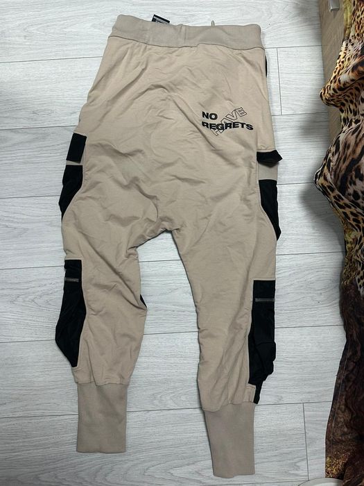 pantaloni vagabond 300 lei