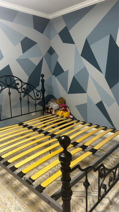 Продам двуспальную кровать