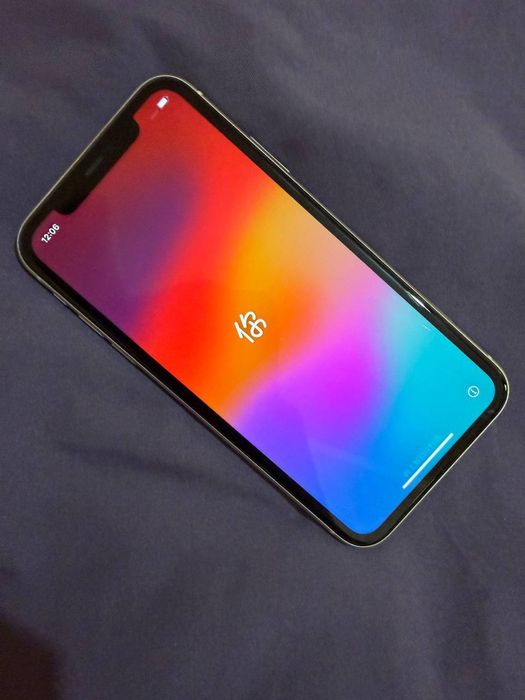 Продам iPhone 11  128гю