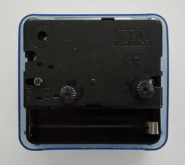 Ceasuri quartz cu baterie AA de 1.5 V funcționale