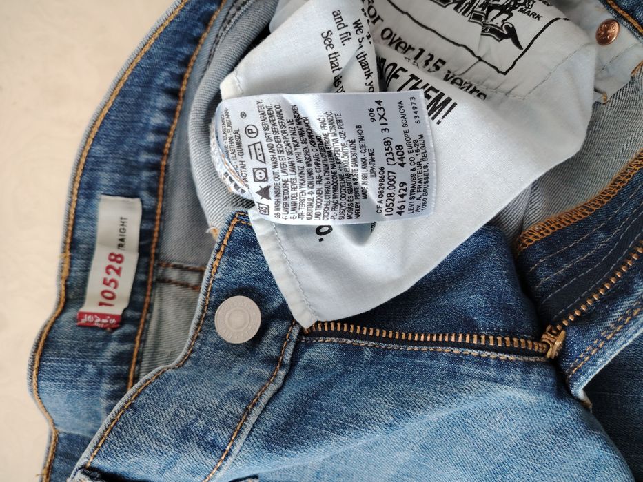 Blugi Levis W31L34