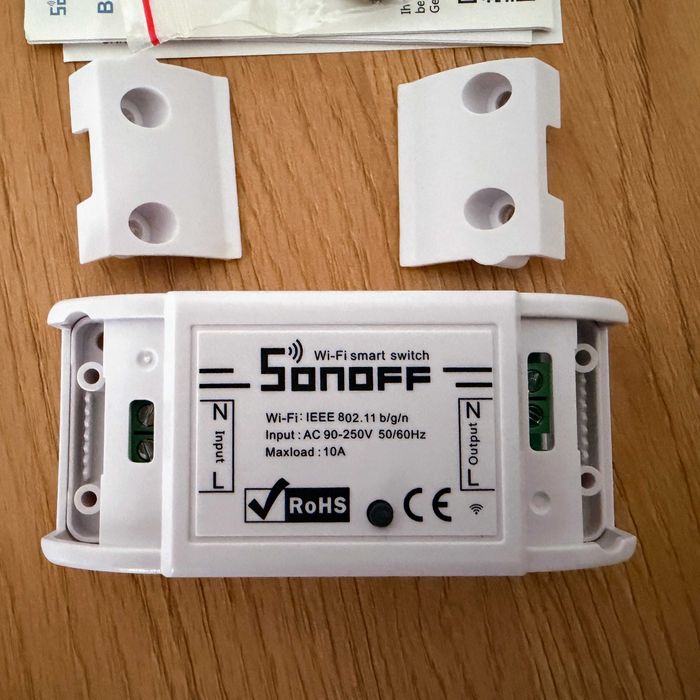 Sonoff Wi-Fi smart switch / relay / releu - Basic - nou, nefolosit