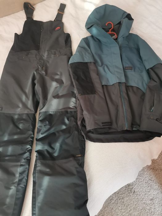 Costum impermeabil potrivit pt iarnă!