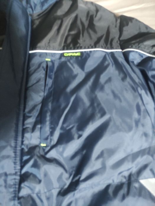 Продам зимние костюм