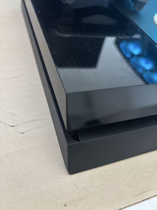 Playstation 4 Phat,  Modat, 1Tb, controller