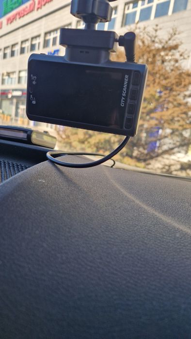 Видеорегистратор SilverStone F1