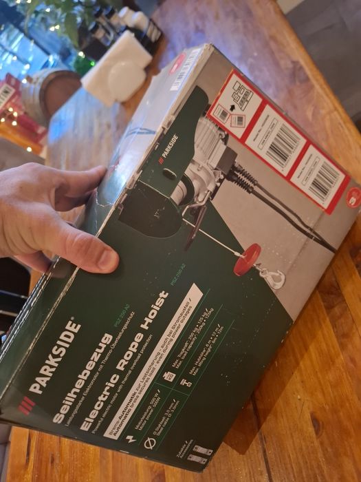 Palan cu cablu ridica pana la 250 kg,putere 500w((  parkside ))