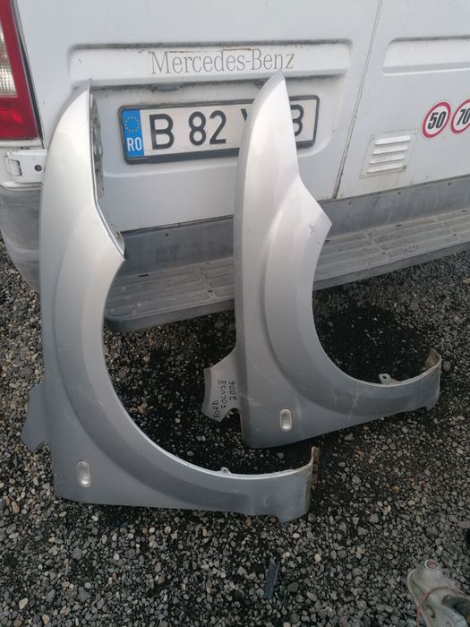 Bara fata capota aripa trager usa far stop Ford Focus