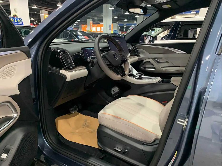 BYD Song Pro DM-i 71 km Flagship