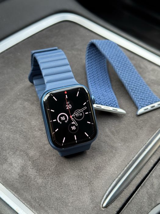 Apple Watch 7 45mm