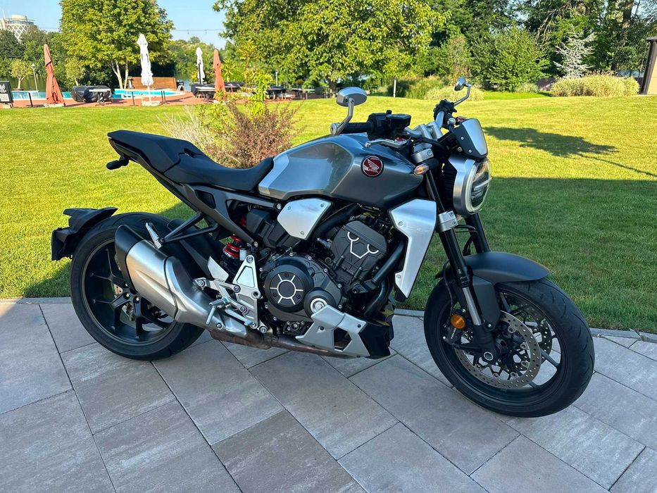 Vand Honda CB1000 R Neo-cafe racer - impecabil