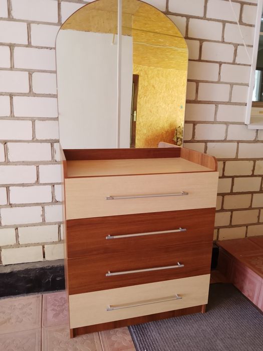 Продам комод б/у