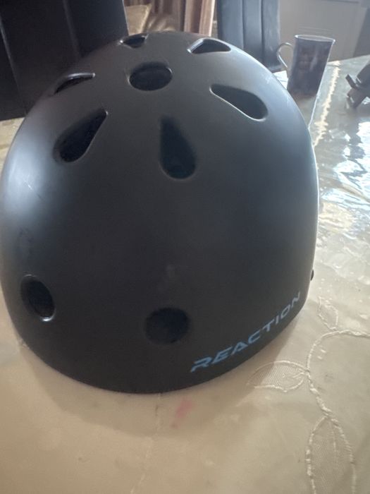 Продам детский шлем