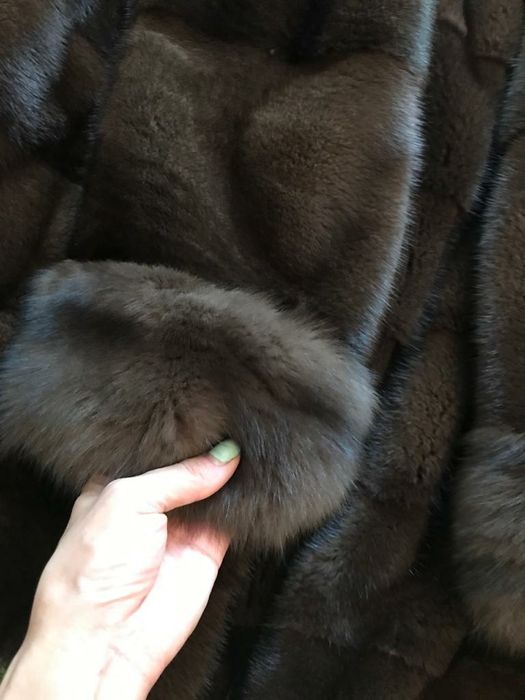 Продам норковую шубу