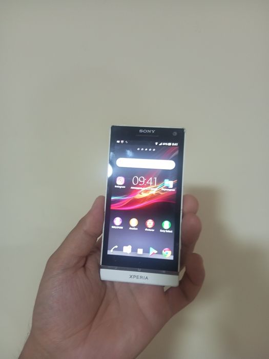 Sony xperia holati yaxshi