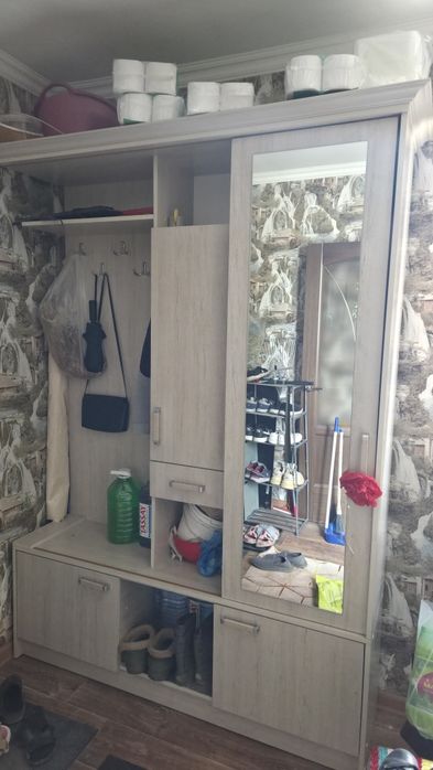Шкаф для прихожей