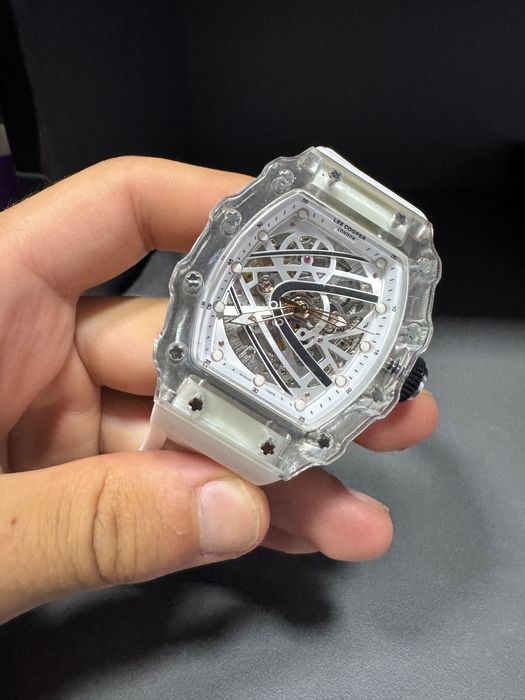 Soat Sotiladi 150 dolar