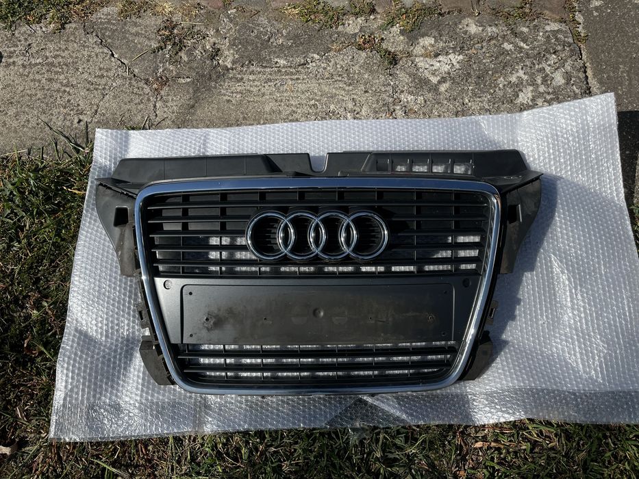 Grila A3 8p facelift