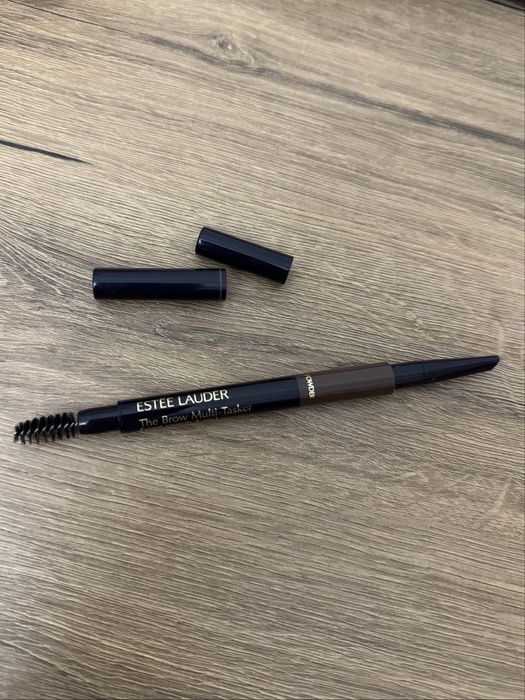 Карандаш для бровей Estee Lauder