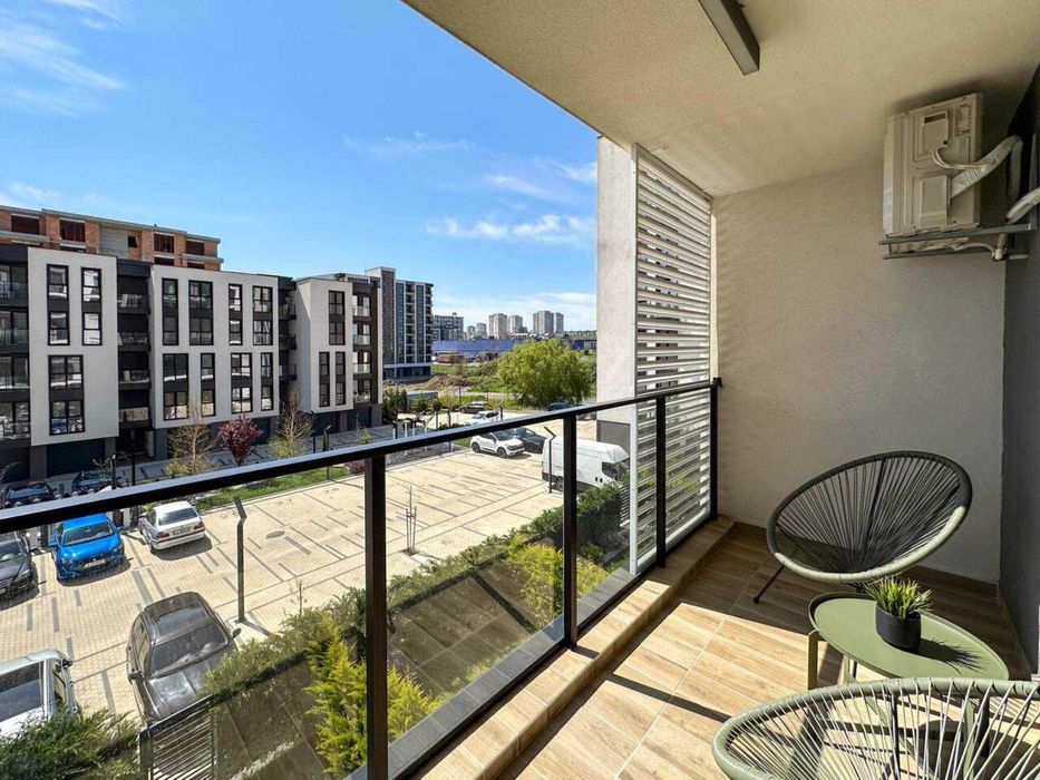 Дава се под наем Тристаен апартамент в Бургас, Изгрев - 98 кв.м за 987.36 € - Снимка #4