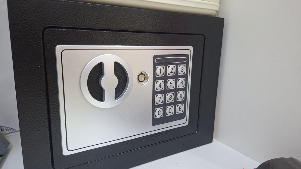 Сейф для хранения