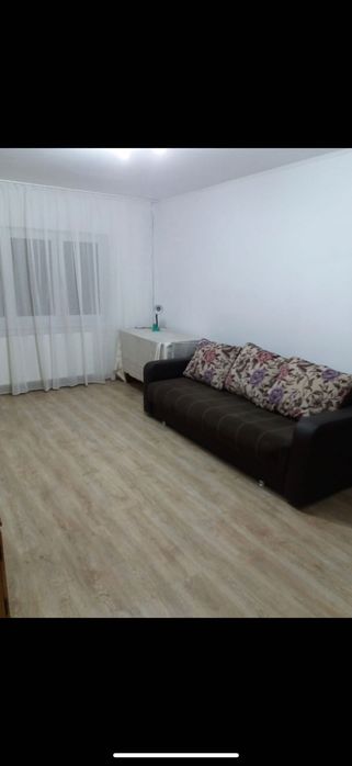Închiriez apartament 2 camere Plopilor Cluj