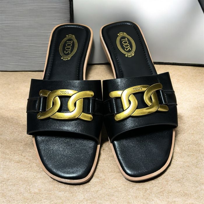 Tod’s тапочка новая, кожаная