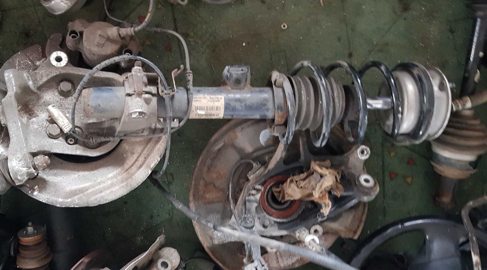 Cutie viteze manuala 7533818 Volanta Fuzeta Arc amortizor BMW E90 E87