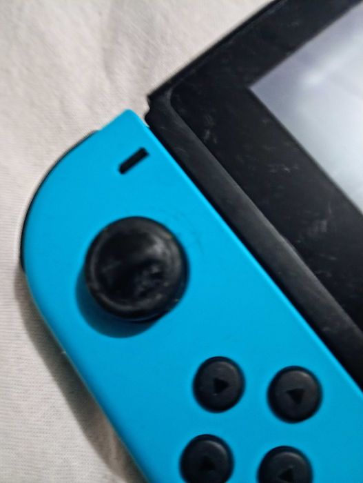 Consola Nintendo Switch+Joc+CardSdXC