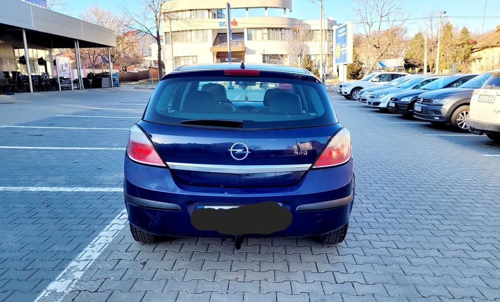 Opel Astra albastru 2008 (chiar si pentru dezmembrari)