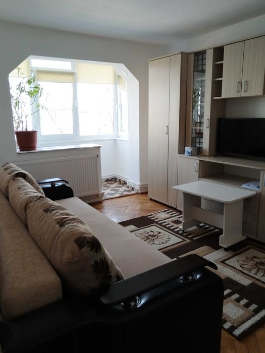Apartament de închiriat