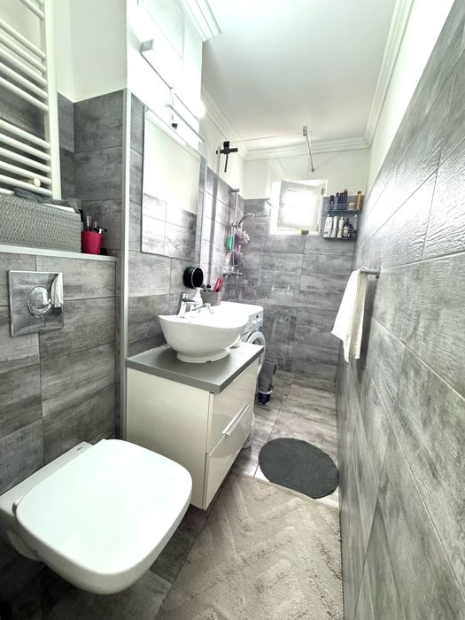 Apartament 3 camere de vânzare – Bulevardul Cetății