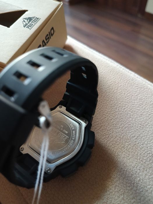 Casio PRG-270-1ER, ORIGINAL, cutie sigilată.