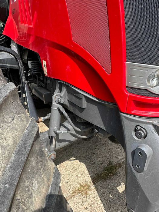 Tractor Massey Ferguson