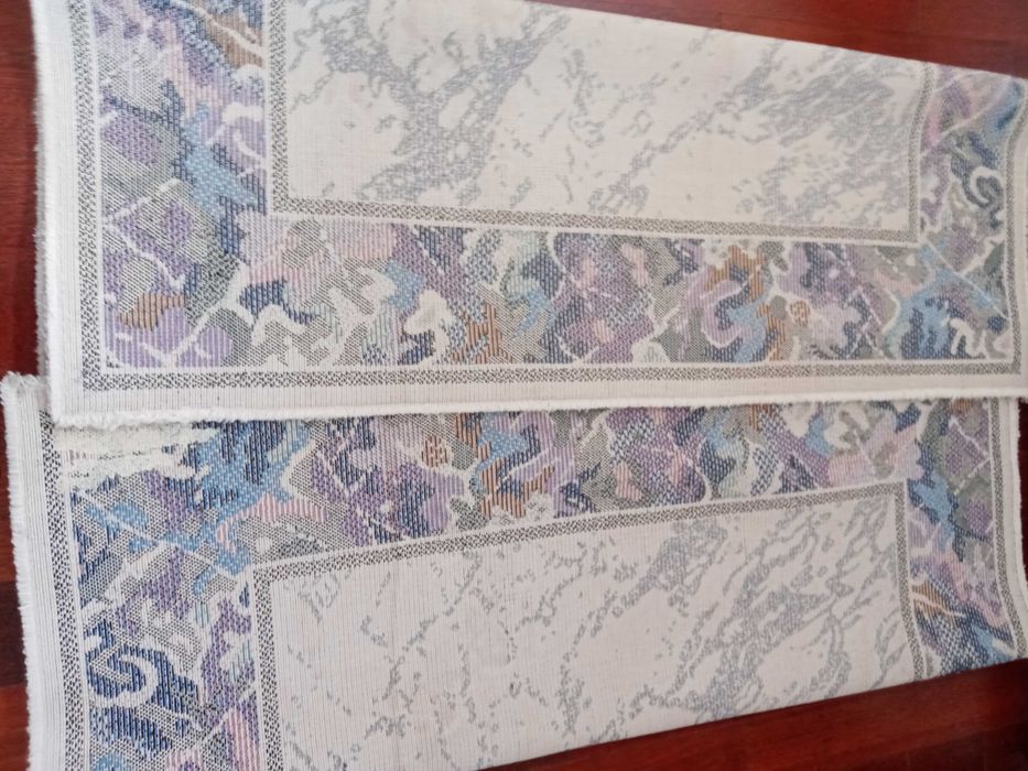 Белгийски килим, акрил