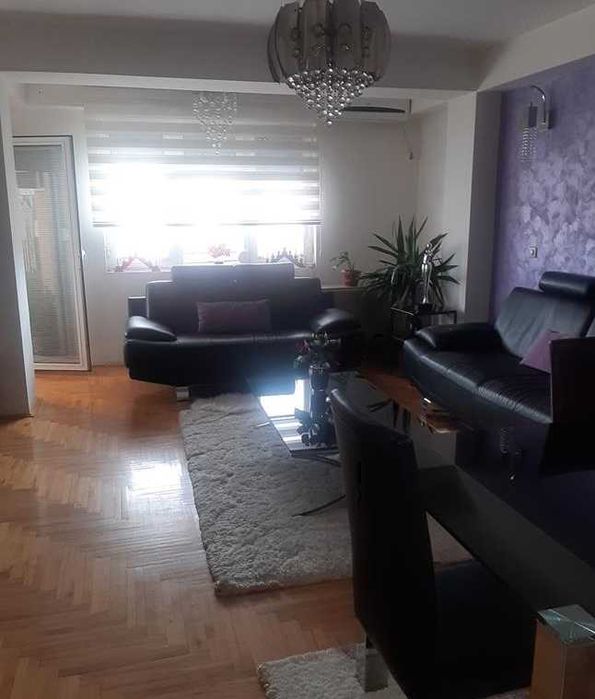 Дава се под наем Тристаен апартамент в Бургас, Изгрев - 80 кв.м за 357 € - Снимка #2