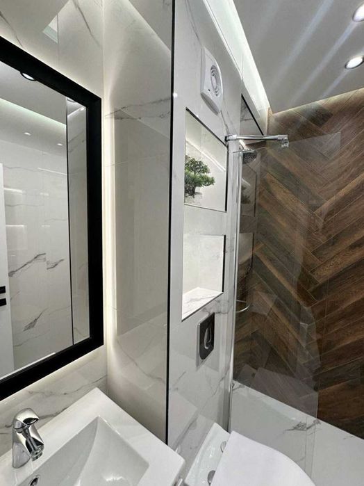 Продава се Тристаен апартамент в Пловдив, Христо Смирненски - 107 кв.м за 1734 €/кв.м - Снимка #9