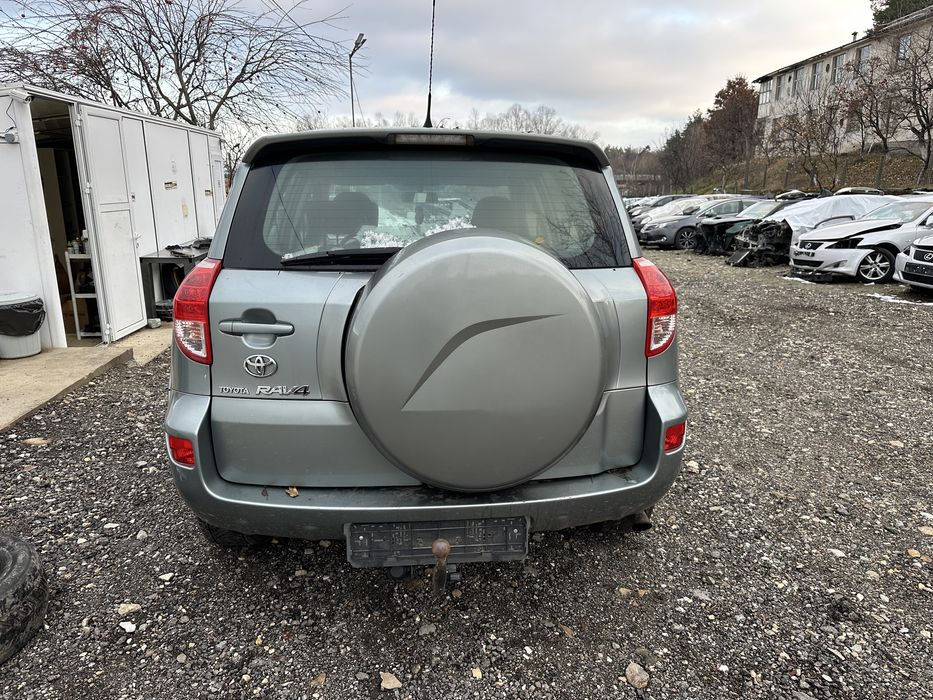 Тойота Рав 4 Toyota Rav4 2.2 dcat 177 кс На Части!
