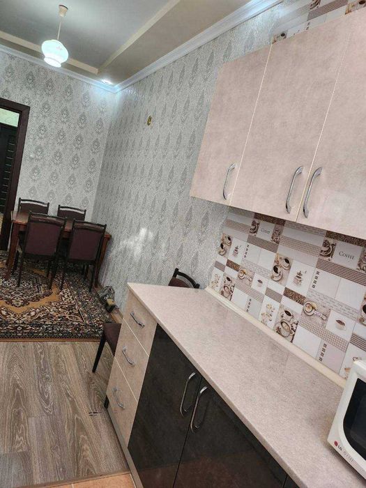Большая 1к.кв.47кв.м.В новом ЖКЮнусабад-4,Метро.Закрытый двор.Парковка