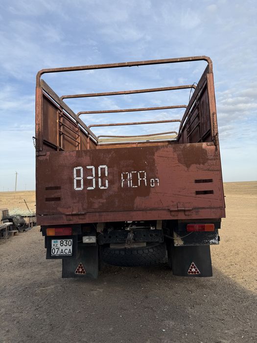 Продаю ЗиЛ 5301 Бычок