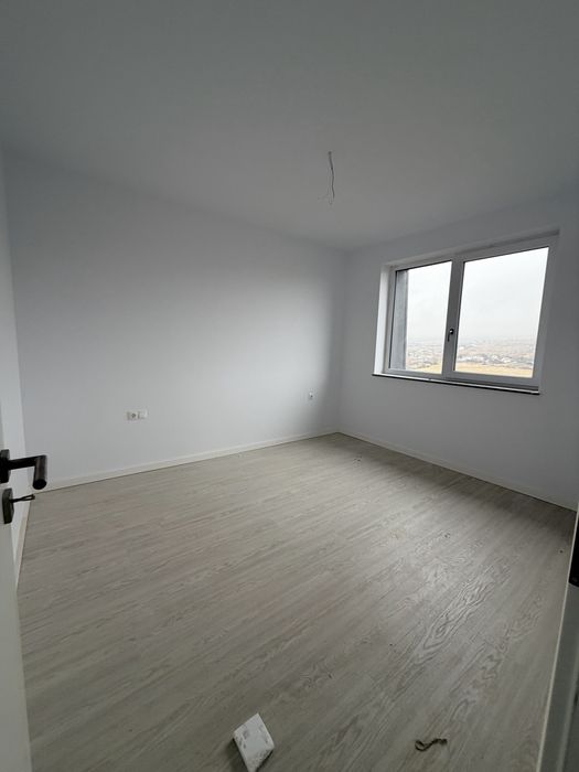 Apartament 3 camere FINISAT cu parcare si boxa incluse