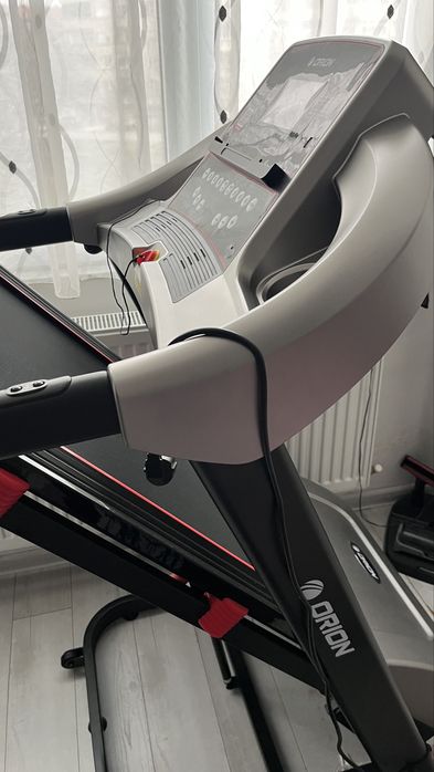 Бягаща пътека SPRINT C5