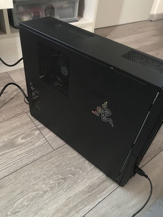 Компютър за игри HP.