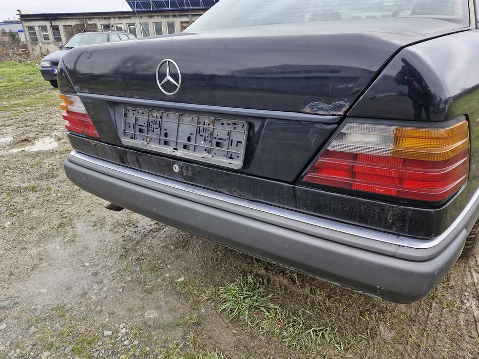 Мерцедес 124 2.0 136 НА ЧАСТИ