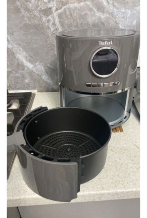 Продам аэрогриль в хорошем состоянии