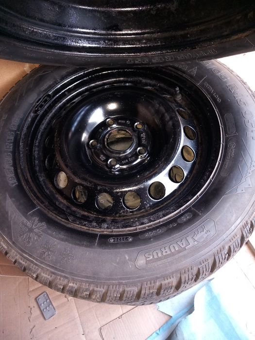 2 roți 195/65/15 pentru volkswagen