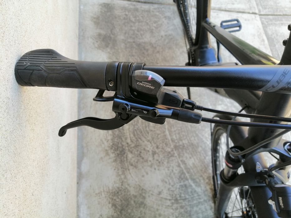 Trekking E-bike cube 28 hidraulica completă