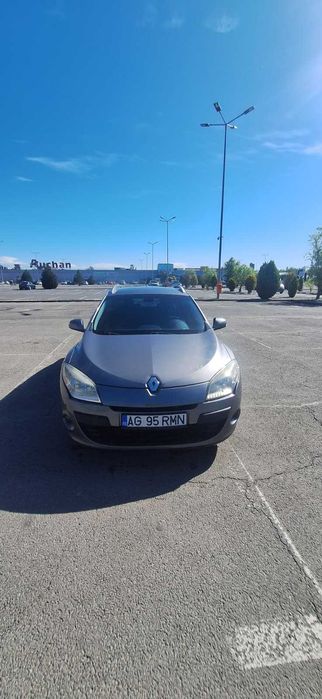 RENAULT Megane 2010 — imagine 4
